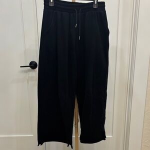 VS Pink CAMPUS FLEECE WIDE-LEG SPLIT-HEM SWEATPANTS